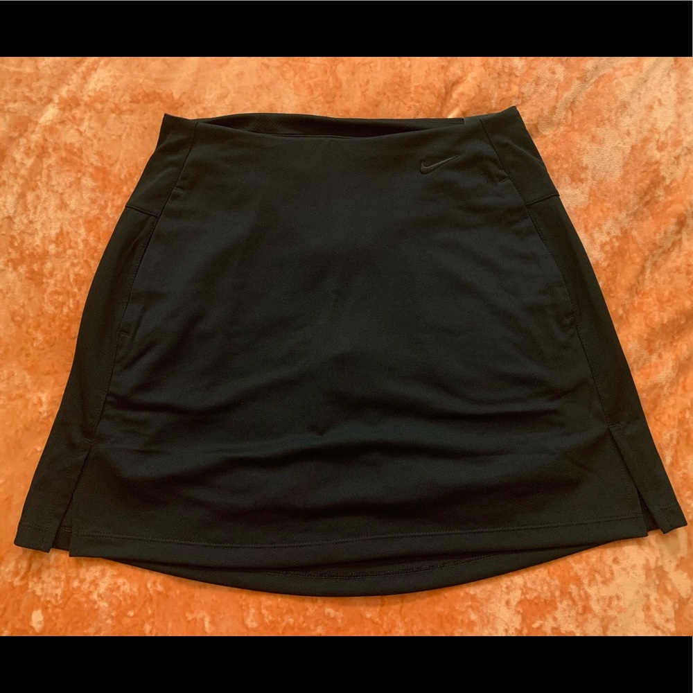 Brand new Nike Tennis Skirt